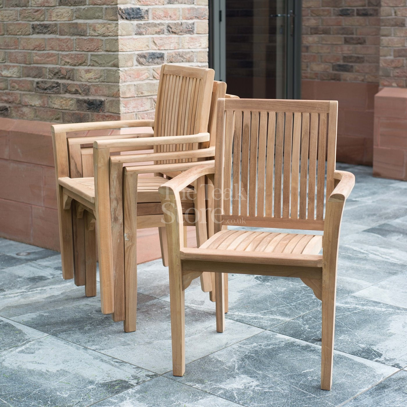 Arundel Teak Garden Furniture Dining Set 8 Seat Oval Extending Teak Table & Stacking Chairs