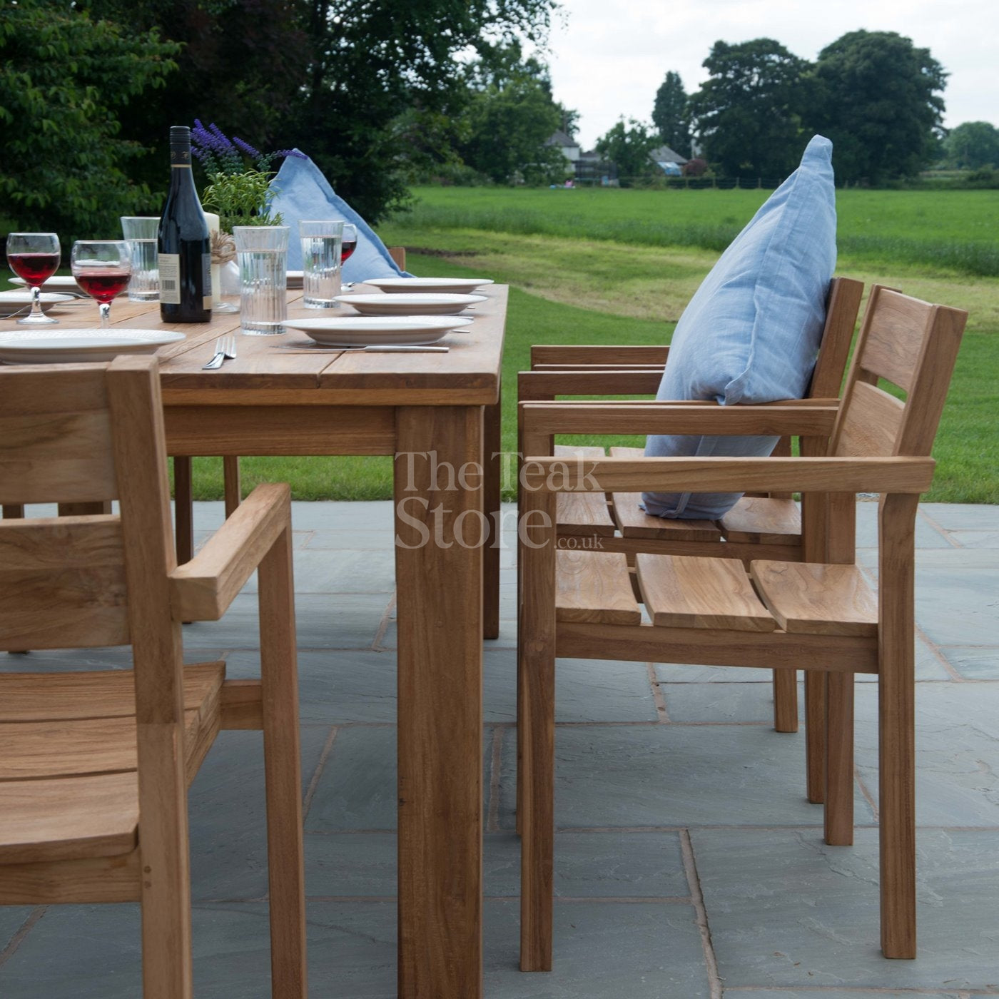 Cotswold Rustic Teak Garden Furniture Dining Set 8 Seat Stacking Chairs